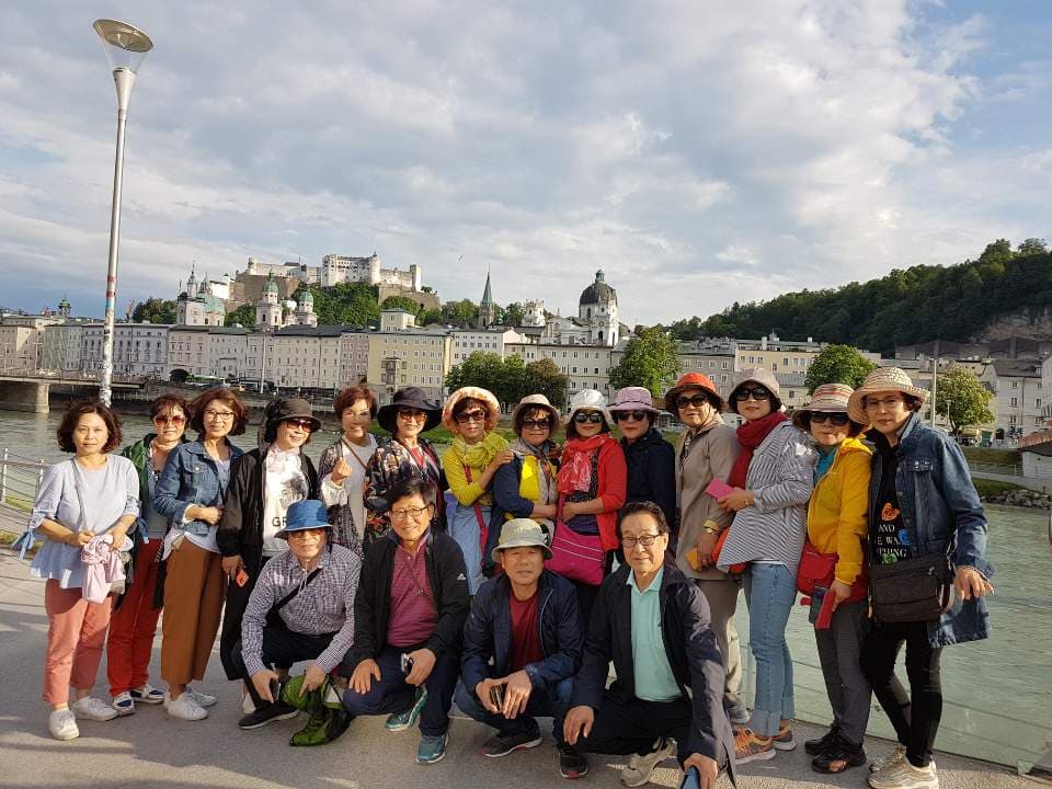 부배여행사 ○포인트○ 동유럽 5개국 6일 여행 후기 (10/22-27) 대표 사진